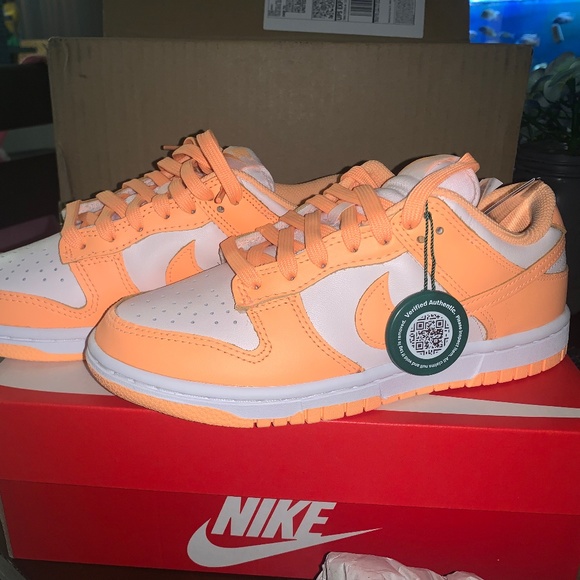 Nike Dunk Shoes - Nike Dunks